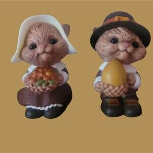 Vintage Pilgrim Chipmunk Salt & Pepper Shakers Hallmark
